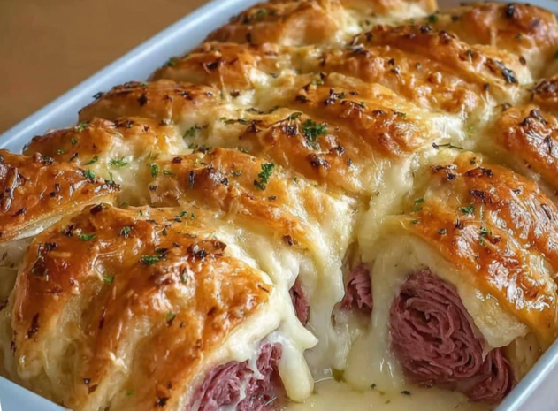 Reuben Crescent Bake: Your New Favorite Comfort Food