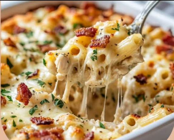 Cheesy Chicken Bacon Ranch Pasta Bake