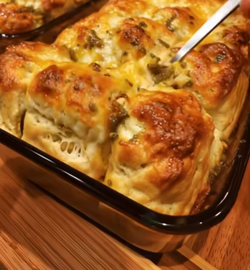 Green Chile Cheese Pull Apart Bread