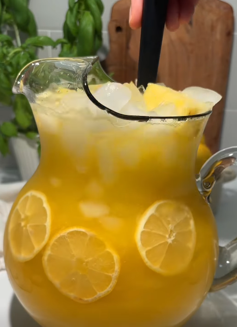 Pineapple Lemonade