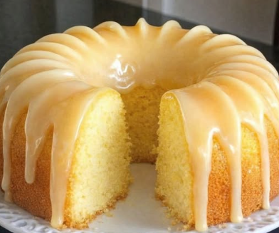 Easy Lemon 7up Cake