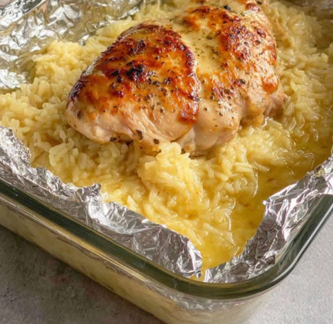 baking uncooked rice with chicken